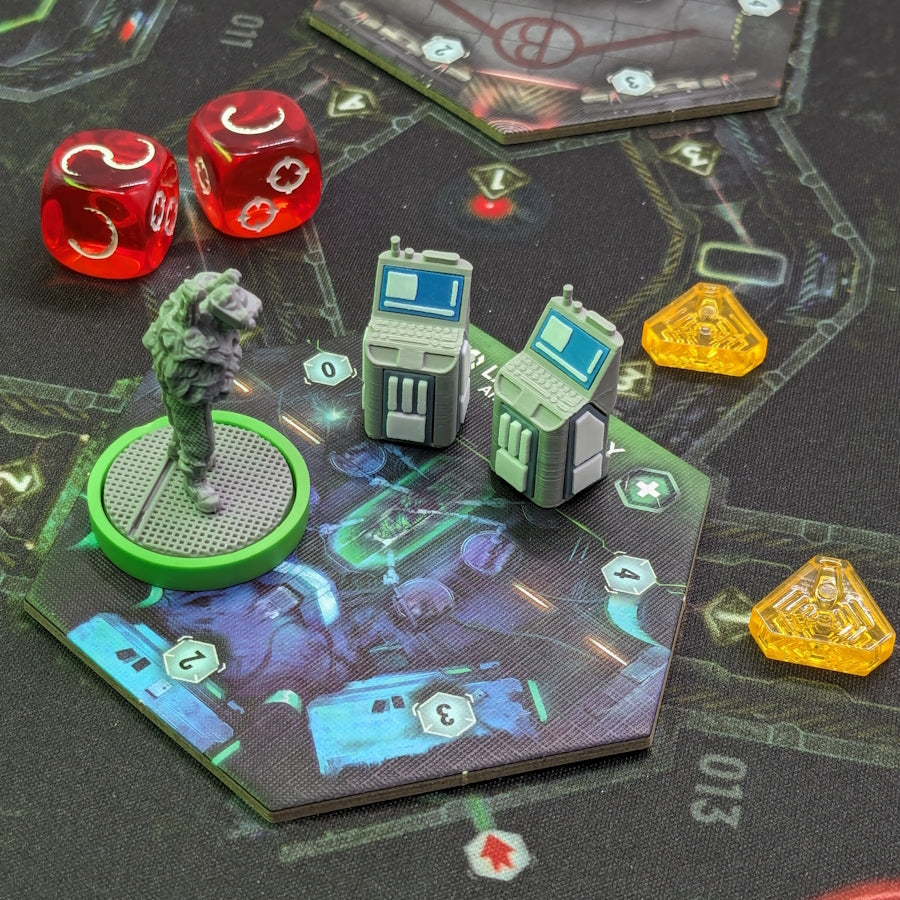 Nemesis &amp; Nemesis : Lockdown - Terminaux informatiques